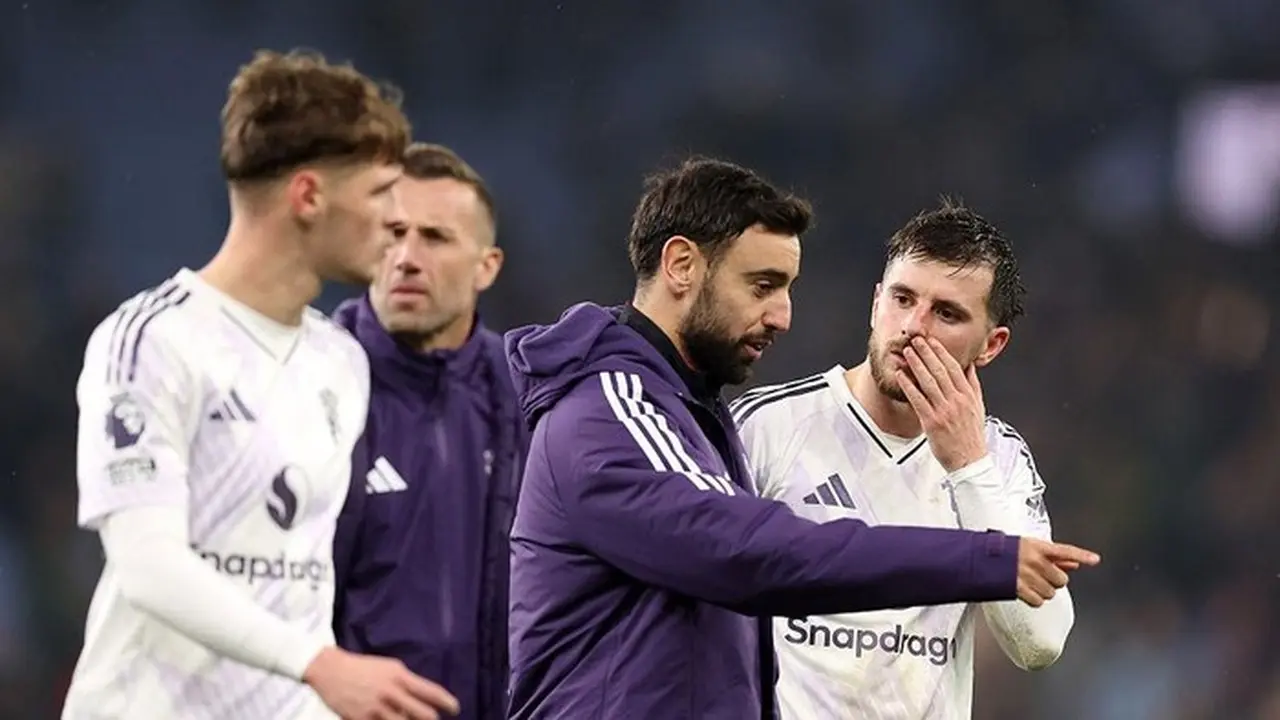 Absennya Bruno Fernandes Jadi Ujian Krusial Bagi Manchester United dan Ruben Amorim Absennya Bruno Fernandes Jadi Ujian Krusial Bagi Manchester United dan Ruben Amorim