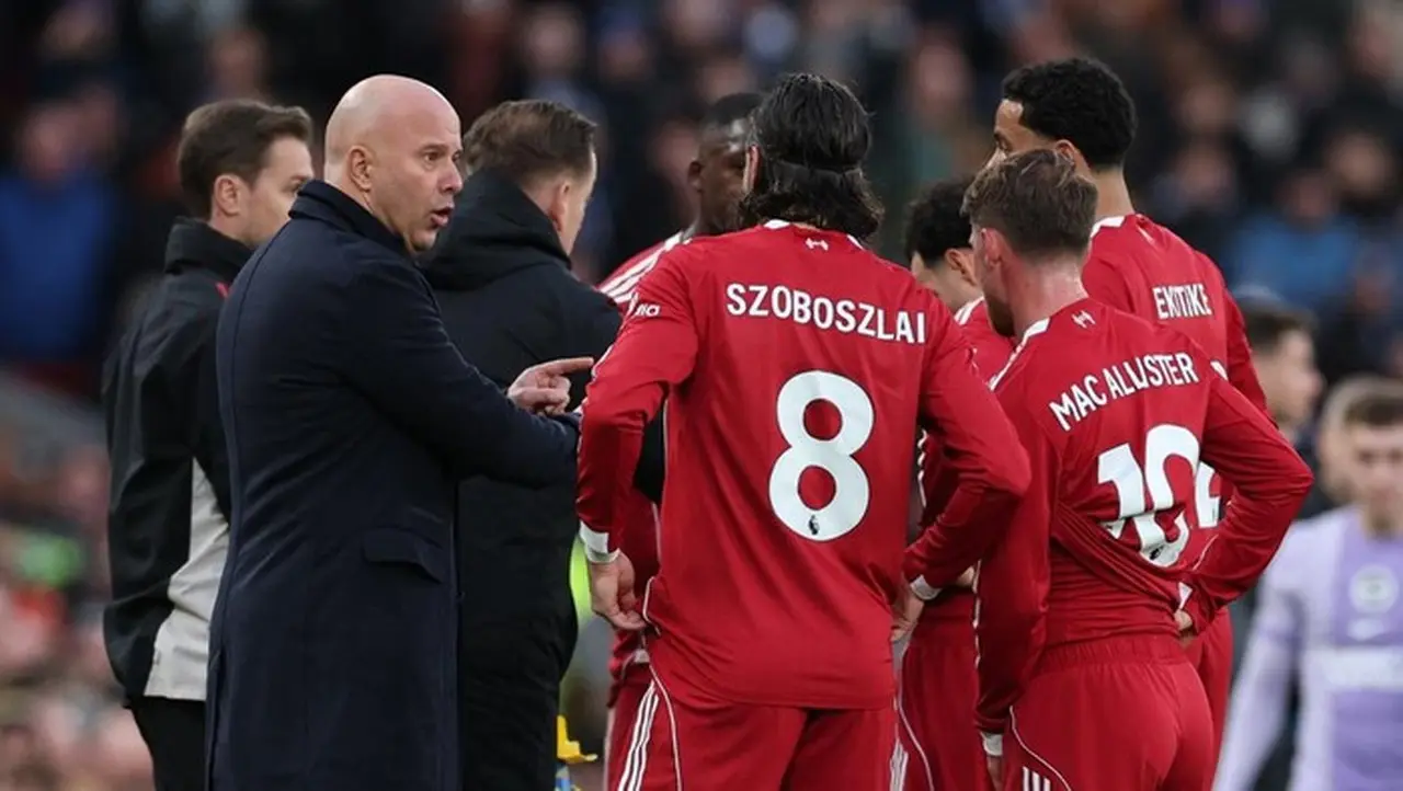 Arne Slot Frustrasi, Set-Piece Buruk Liverpool Ancaman Finis 4 Besar Liga Inggris Arne Slot Frustrasi, Set-Piece Buruk Liverpool Ancaman Finis 4 Besar Liga Inggris