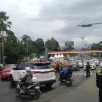 Usai One Way ke Puncak Bogor, Arus Lalu Lintas di Simpang Gadog Terpantau Padat Merayap