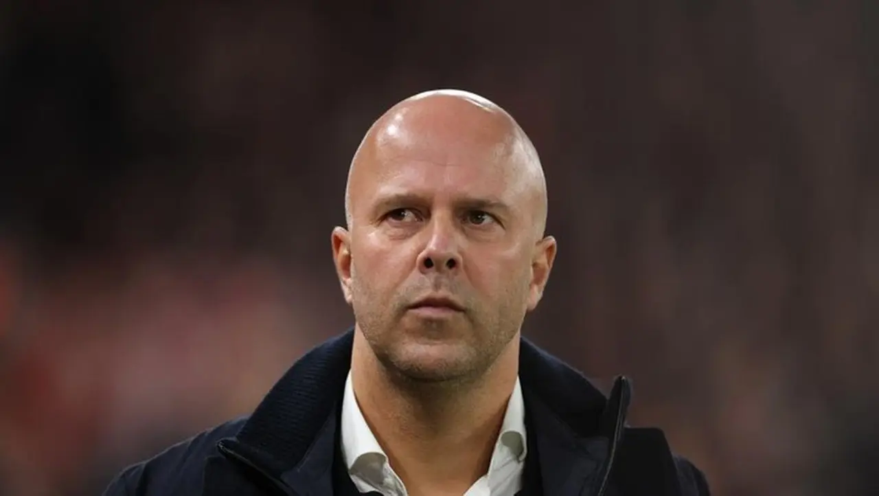 Arne Slot Ingin Beri Kado Natal Spesial untuk Fans Liverpool di Laga Akhir Tahun Arne Slot Ingin Beri Kado Natal Spesial untuk Fans Liverpool di Laga Akhir Tahun