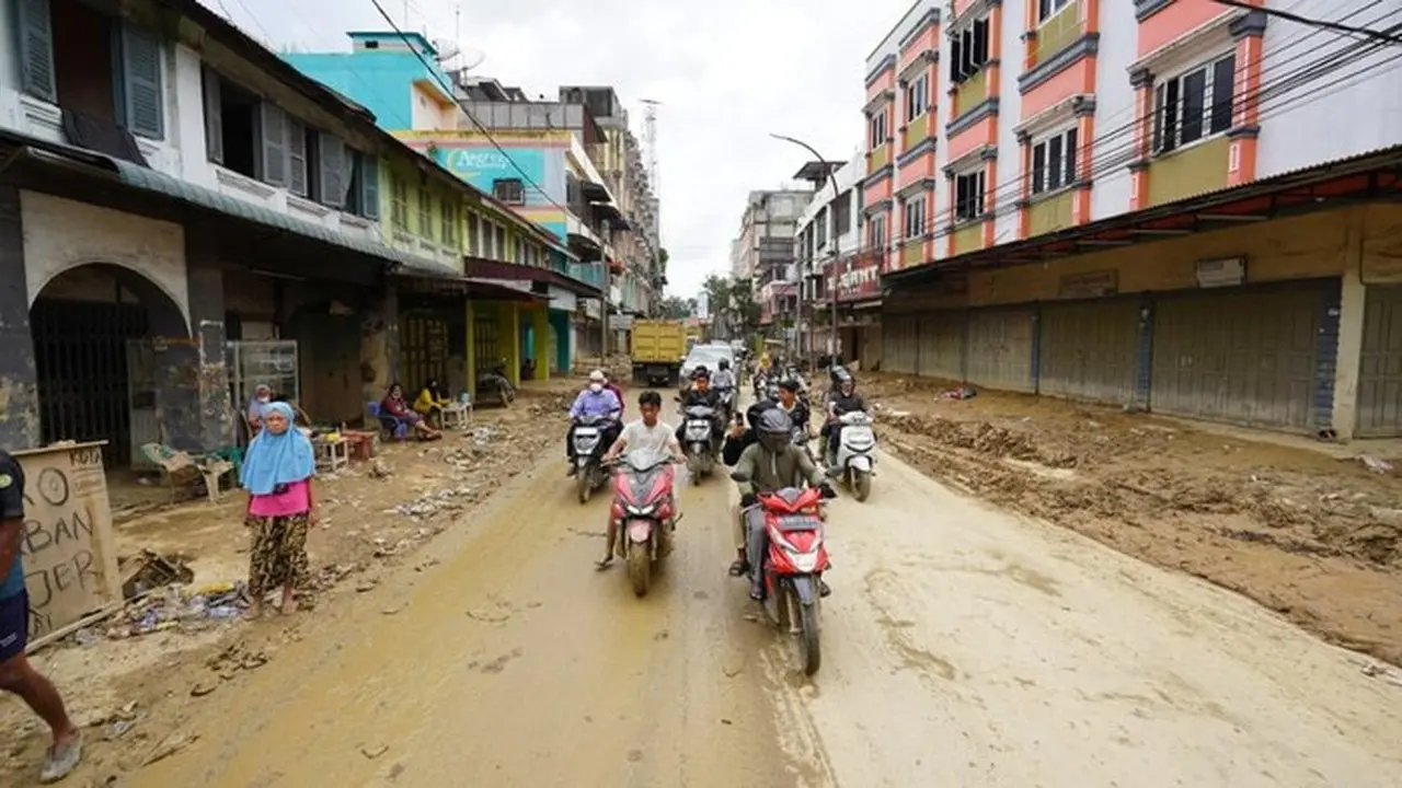 24 Daerah di Sumatera Bergeser ke Status Transisi Darurat Bencana, BNPB Rilis Daftar Lengkap 24 Daerah di Sumatera Bergeser ke Status Transisi Darurat Bencana, BNPB Rilis Daftar Lengkap