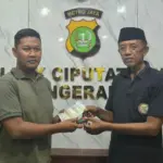 Polsek Ciputat Timur Kembalikan Motor Curian Warga Tangsel Setelah Proses Penyidikan