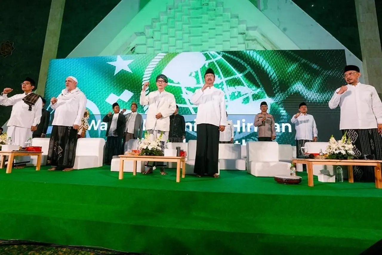 Gus Ipul Imbau Warga NU Tetap Tenang Hadapi Dinamika Organisasi, Serahkan pada Ulama Gus Ipul Imbau Warga NU Tetap Tenang Hadapi Dinamika Organisasi, Serahkan pada Ulama