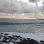 BMKG Peringatkan Gelombang Tinggi di Labuan Bajo Akhir 2025 Akibat Bibit Siklon 96S