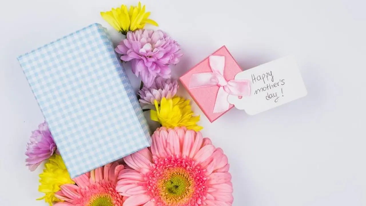 25+ Ucapan Hari Ibu 2025 Penuh Makna: Menyentuh Hati dan Menginspirasi 25+ Ucapan Hari Ibu 2025 Penuh Makna: Menyentuh Hati dan Menginspirasi