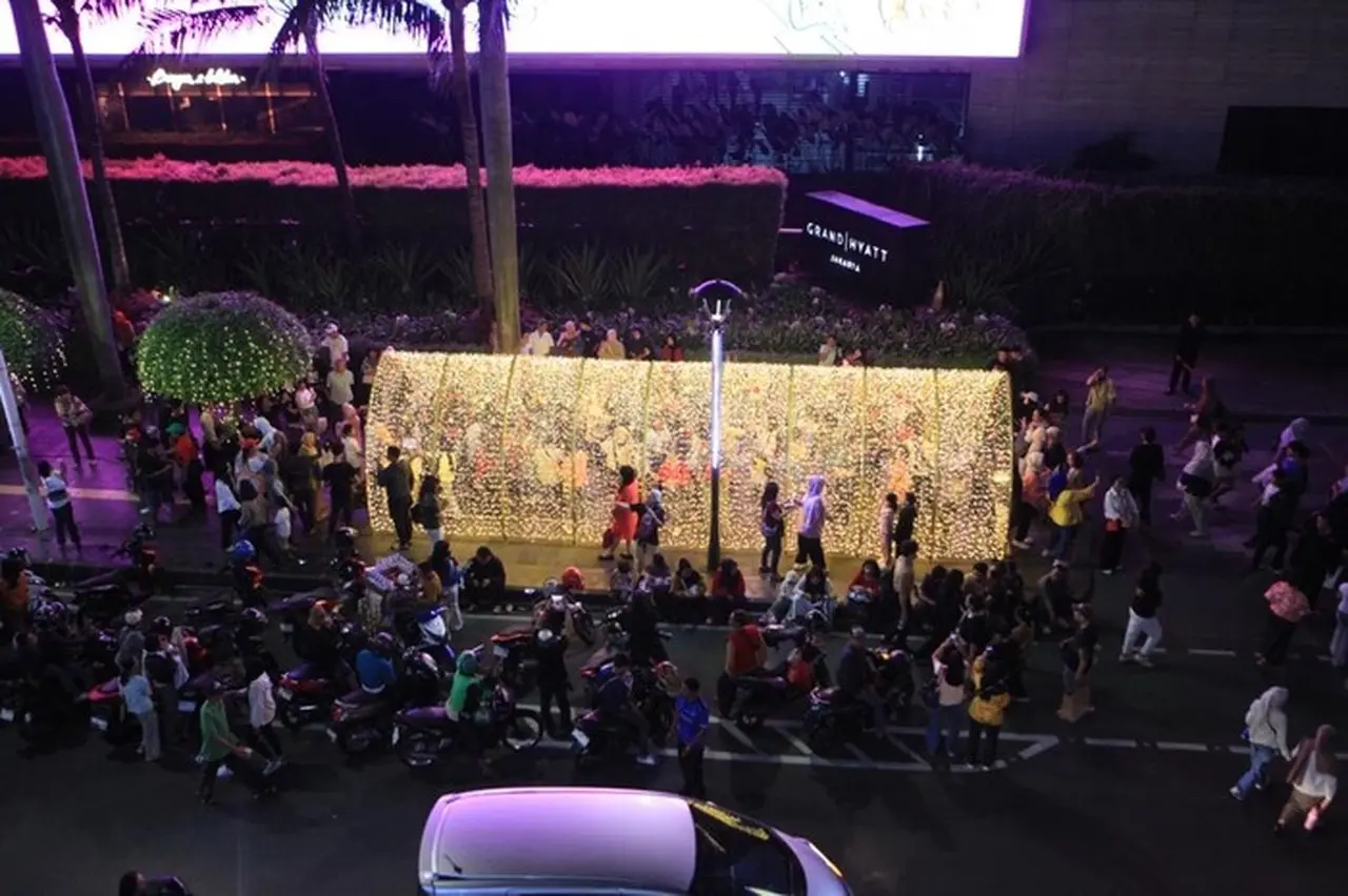 Libur Natal 2025: Warga Jakarta Pilih Destinasi Lokal, Kunjungan Naik di Ancol dan Ragunan Libur Natal 2025: Warga Jakarta Pilih Destinasi Lokal, Kunjungan Naik di Ancol dan Ragunan