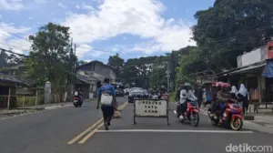 Arus Balik Puncak Bogor: Sistem One Way Diberlakukan untuk Antisipasi Lonjakan Kendaraan ke Jakarta