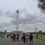 Libur Natal 2025: 130 Ribu Pengunjung Padati Kawasan Monas