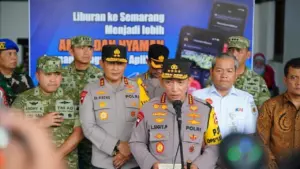 Kapolri Jenderal Listyo Sigit Ingatkan Potensi Hujan Lebat Saat Nataru, Minta Jajaran Siap Tanggap Bencana