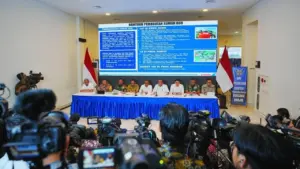 Polri Siagakan 29 Dapur Lapangan untuk Penuhi Kebutuhan Pangan Korban Bencana di Tiga Provinsi