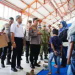 Kapolri Jenderal Listyo Sigit Tinjau Kesiapan Nataru di Stasiun Tawang Semarang, Sapa Pemudik Kapolri Jenderal Listyo Sigit Tinjau Kesiapan Nataru di Stasiun Tawang Semarang, Sapa Pemudik