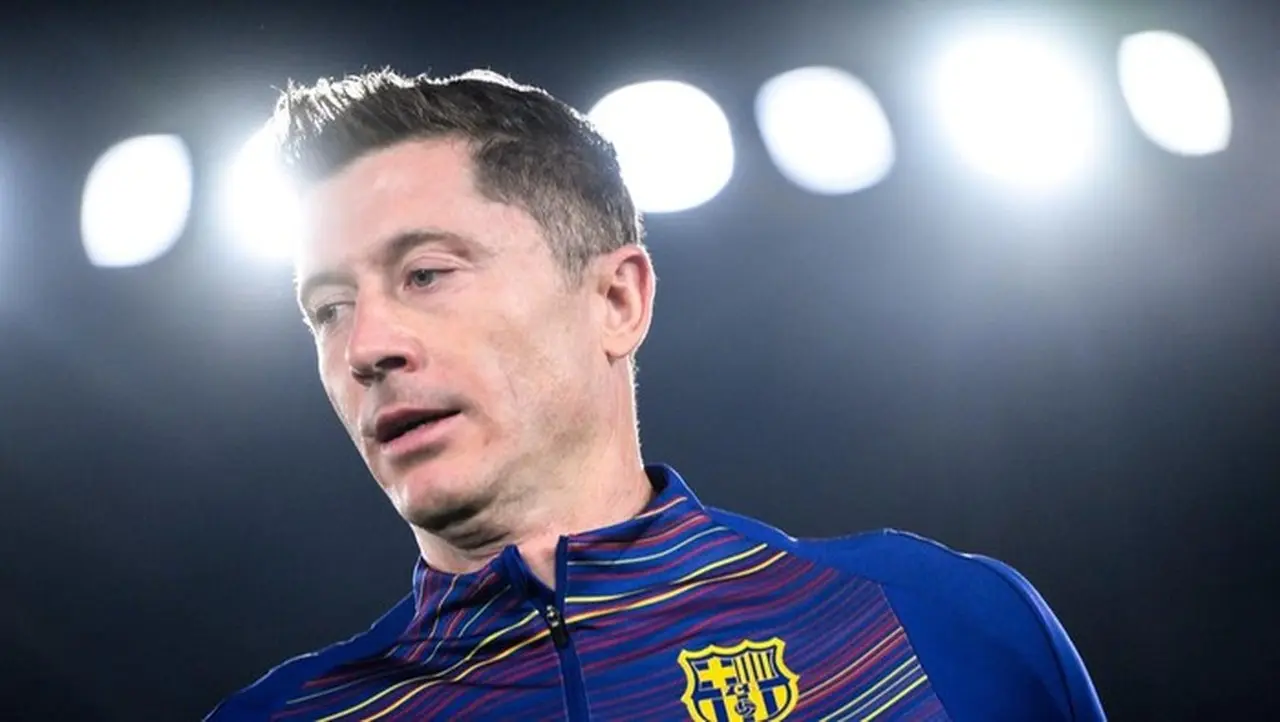 Robert Lewandowski Ungkap Barcelona Pernah Minta Tak Cetak Gol Demi Hemat Anggaran