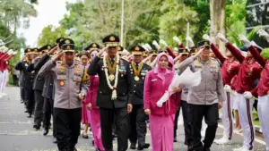 Reuni Akbar Alumni Akpol 91 di Semarang: Kapolri Jenderal Listyo Sigit Ingatkan Pengabdian Tanpa Batas Reuni Akbar Alumni Akpol 91 di Semarang: Kapolri Jenderal Listyo Sigit Ingatkan Pengabdian Tanpa Batas