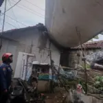 Puting Beliung Bogor: 55 Rumah Rusak, Sayap Pesawat Hantam Pemukiman Warga