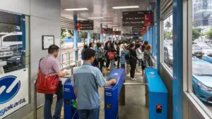 Pemprov DKI Gratiskan Transjakarta, MRT, dan LRT Selama Dua Hari Perayaan Tahun Baru 2026