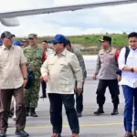 Presiden Prabowo Tinjau Jembatan Bailey dan Posko Pengungsian di Tapanuli Selatan