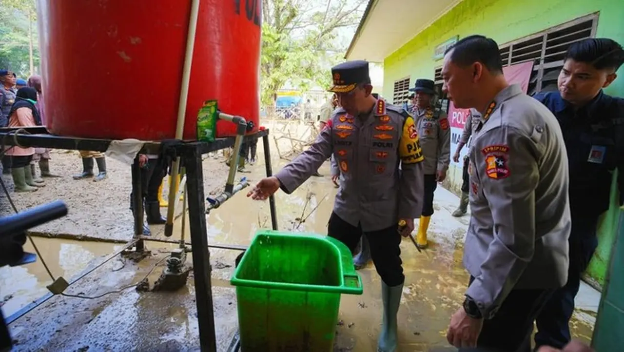 Kapolri Jenderal Listyo Sigit Prabowo Tinjau Pembangunan 122 Sumur Bor Polri di Aceh Tamiang Kapolri Jenderal Listyo Sigit Prabowo Tinjau Pembangunan 122 Sumur Bor Polri di Aceh Tamiang