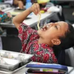 NasDem Ragukan Antusiasme Siswa Datangi Sekolah Demi Program Makan Bergizi Saat Libur NasDem Ragukan Antusiasme Siswa Datangi Sekolah Demi Program Makan Bergizi Saat Libur