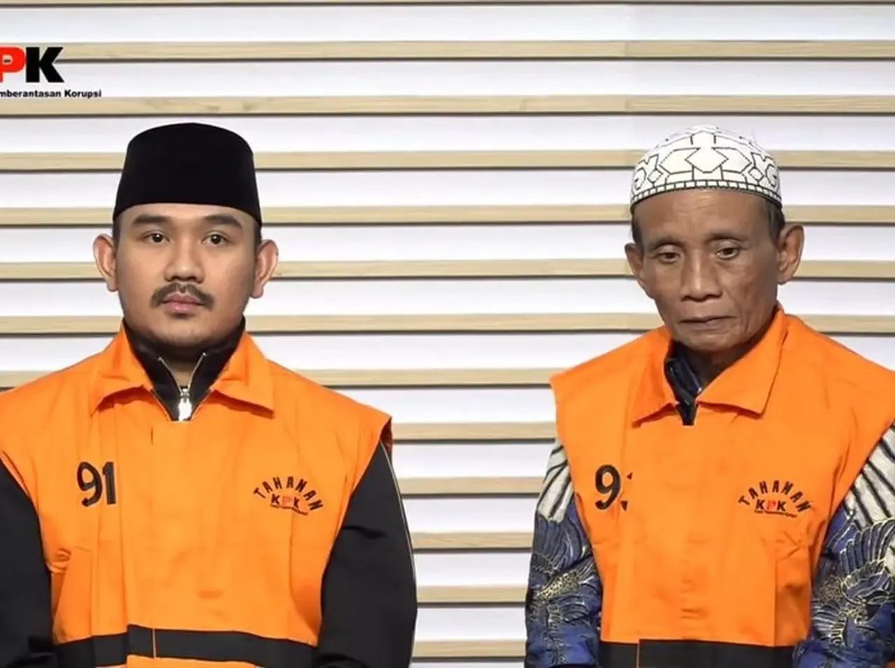 Ayah Bupati Bekasi Nonaktif Diduga Jadi Perantara Suap Proyek Rp 9,5 Miliar Ayah Bupati Bekasi Nonaktif Diduga Jadi Perantara Suap Proyek Rp 9,5 Miliar