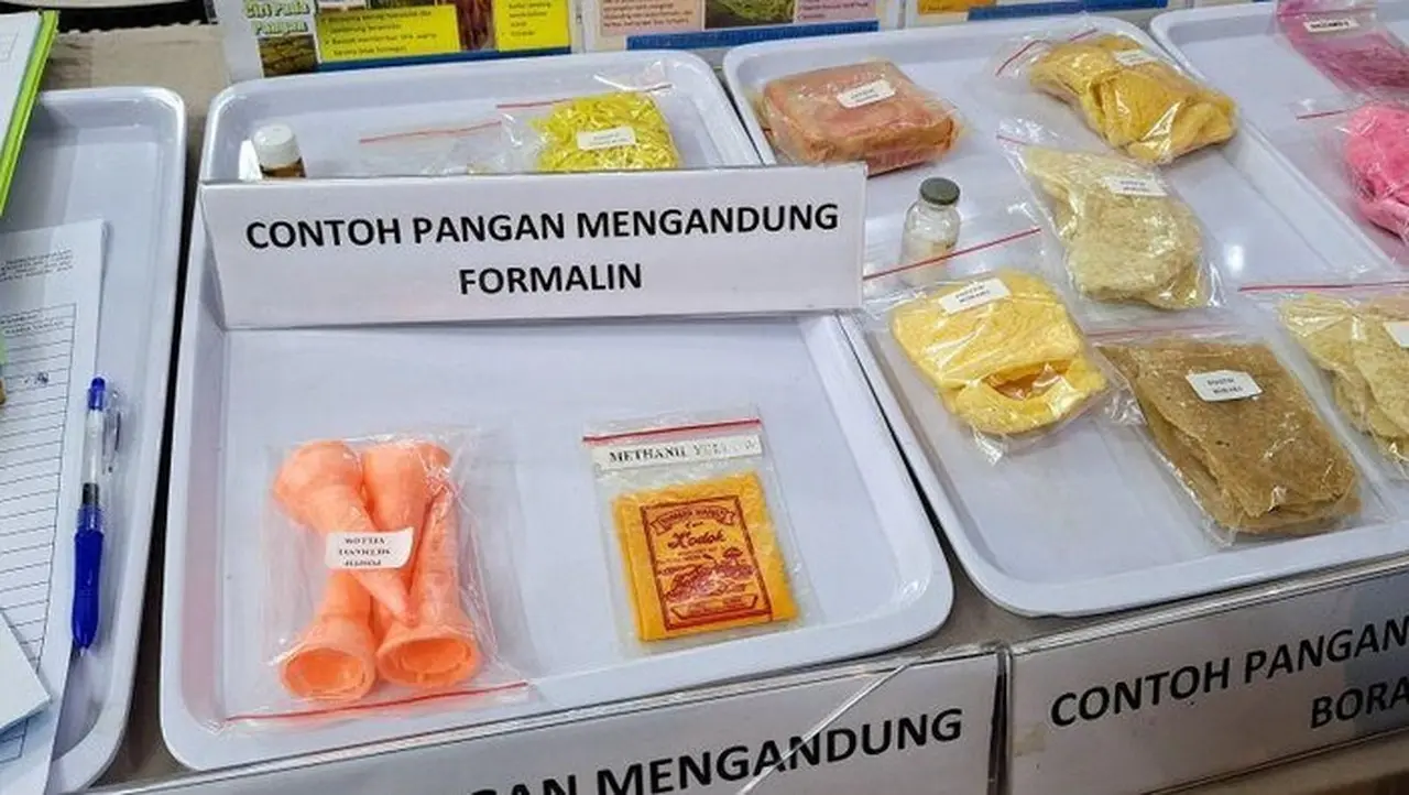 Wali Kota Jaksel Temukan Mi Kuning Berformalin di Pasar Kebayoran Lama Wali Kota Jaksel Temukan Mi Kuning Berformalin di Pasar Kebayoran Lama