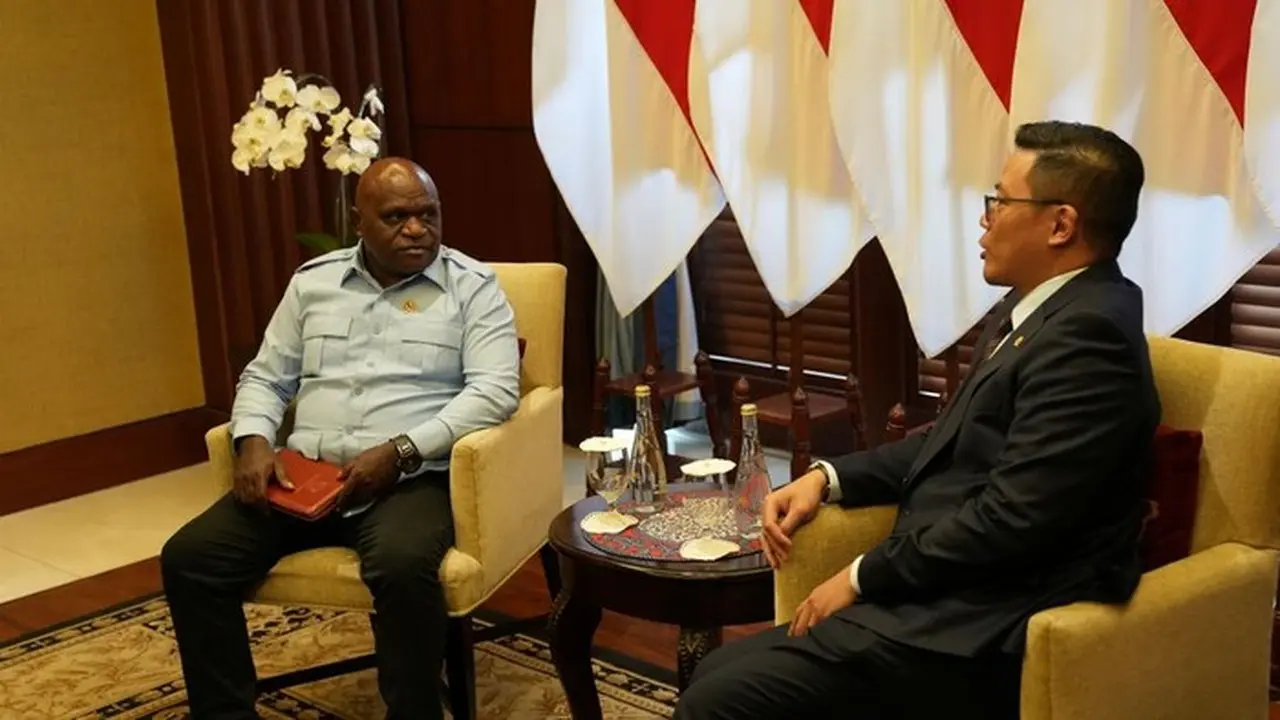 Natalius Pigai Puji Diplomasi Indonesia Naik Kelas di Bawah Kepemimpinan Menlu Sugiono Natalius Pigai Puji Diplomasi Indonesia Naik Kelas di Bawah Kepemimpinan Menlu Sugiono