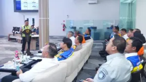 Kapolri Tinjau Arus Nataru, Kakorlantas Paparkan Kesiapan Hadapi Cuaca Buruk