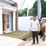 Prabowo Kumpulkan Kepala Daerah Pasca-Tahun Baru Bahas Kota Bersih untuk Dongkrak Pariwisata Prabowo Kumpulkan Kepala Daerah Pasca-Tahun Baru Bahas Kota Bersih untuk Dongkrak Pariwisata