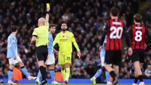 Akali Jadwal Natal, Pemain Liga Inggris Sengaja Ambil Kartu Kuning untuk Absen Boxing Day