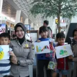 Operasi Lilin Jaya 2025: Polres Bandara Soetta Hadirkan Pos Ramah Ibu dan Anak untuk Kenyamanan Penumpang Operasi Lilin Jaya 2025: Polres Bandara Soetta Hadirkan Pos Ramah Ibu dan Anak untuk Kenyamanan Penumpang