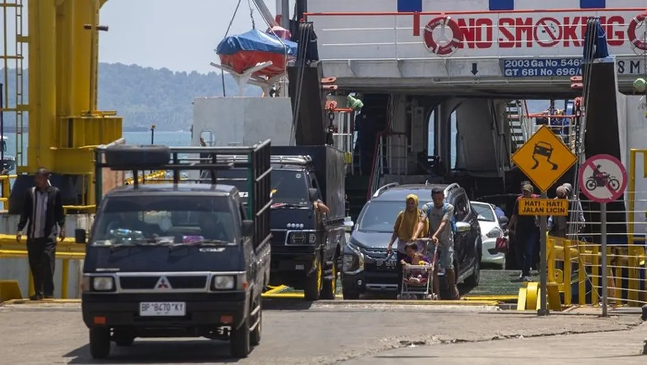 Aturan Penyeberangan Libur Nataru 2025/2026: Cek Jadwal dan Rute Pelabuhan Merak-Bakauheni hingga Ketapang-Gilimanuk Aturan Penyeberangan Libur Nataru 2025/2026: Cek Jadwal dan Rute Pelabuhan Merak-Bakauheni hingga Ketapang-Gilimanuk