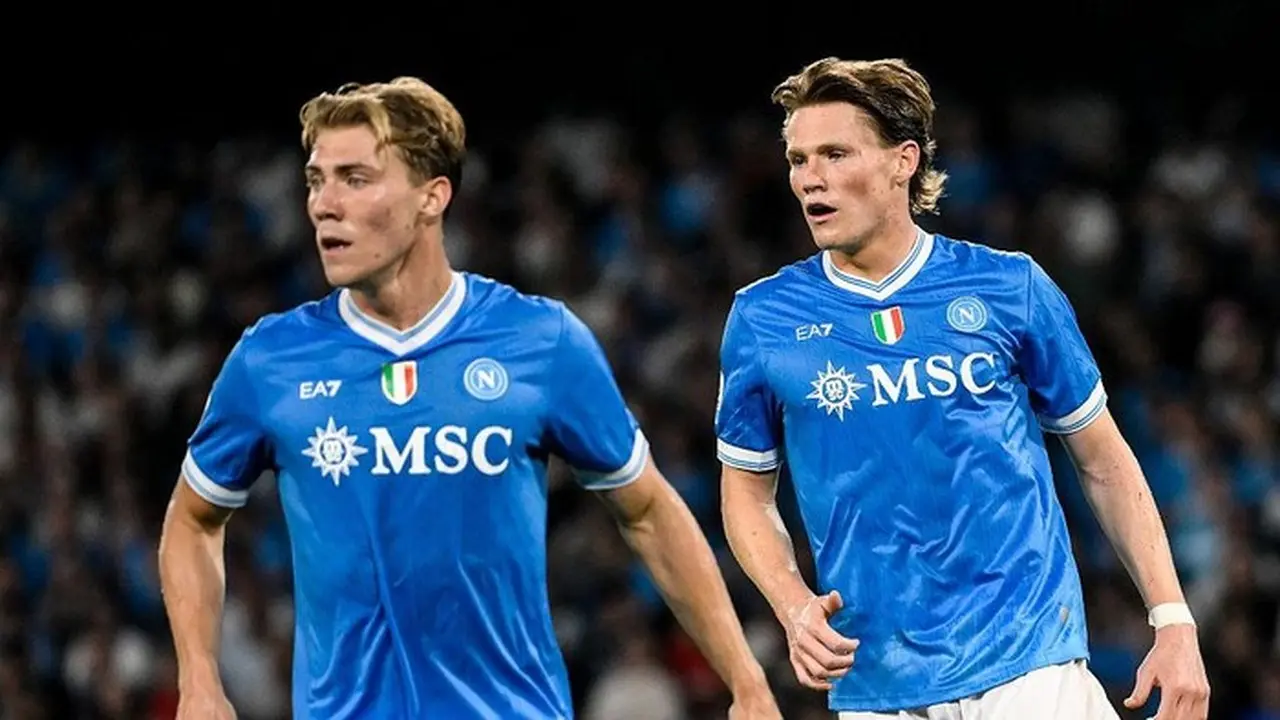 Conte Sindir Manchester United Lagi? Soroti Performa Hojlund dan McTominay di Napoli Conte Sindir Manchester United Lagi? Soroti Performa Hojlund dan McTominay di Napoli