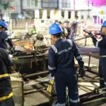 Satpol PP DKI Bongkar 16 Papan Reklame Berkarat, Antisipasi Cuaca Ekstrem Akhir Tahun