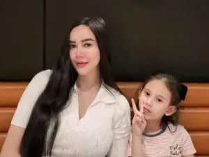 Aura Kasih Resmi Jadi Wali Anak Usai Pengadilan Agama Kabulkan Permohonan Aura Kasih Resmi Jadi Wali Anak Usai Pengadilan Agama Kabulkan Permohonan