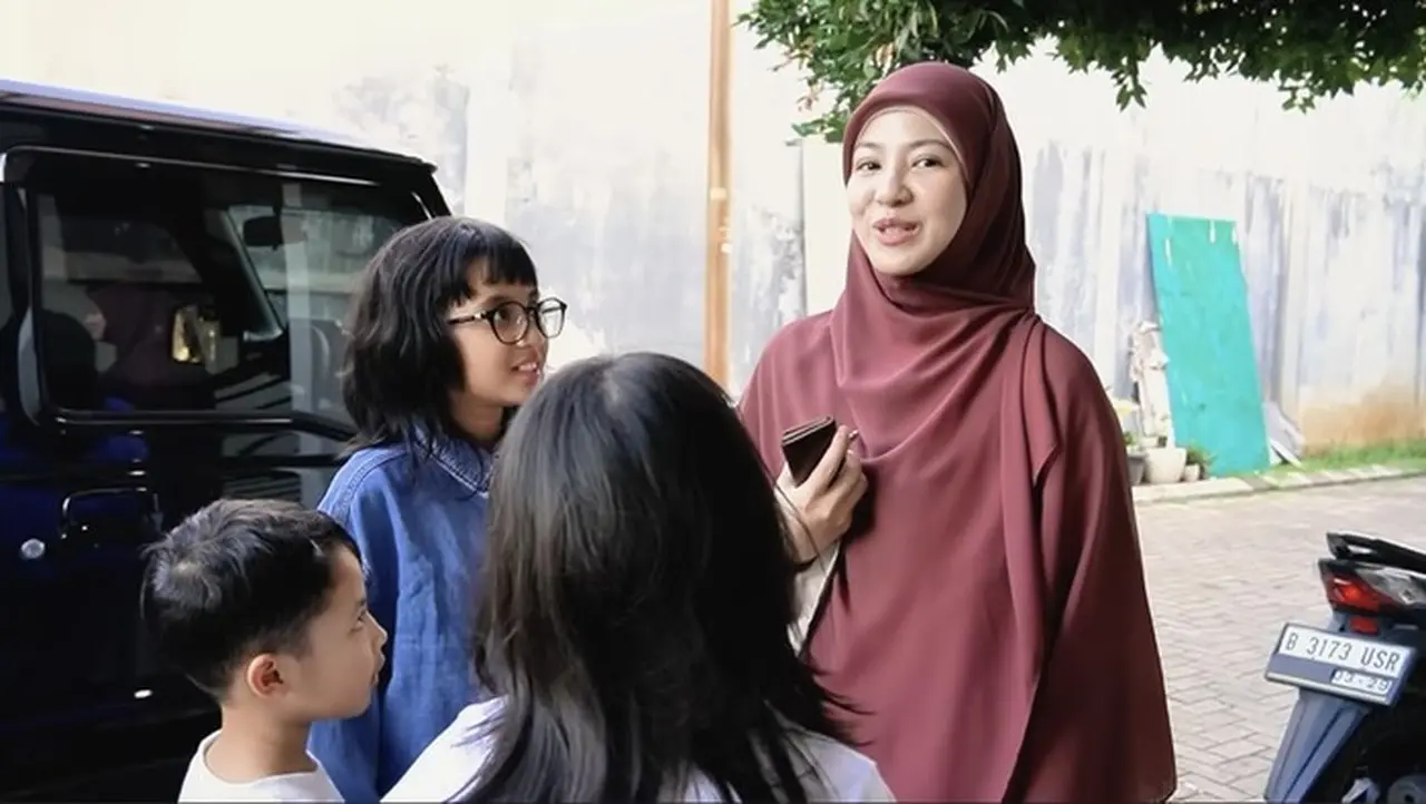 Natasha Rizki Ajak Tiga Anaknya Nikmati Musim Dingin Salju Korea Selatan Akhir Tahun