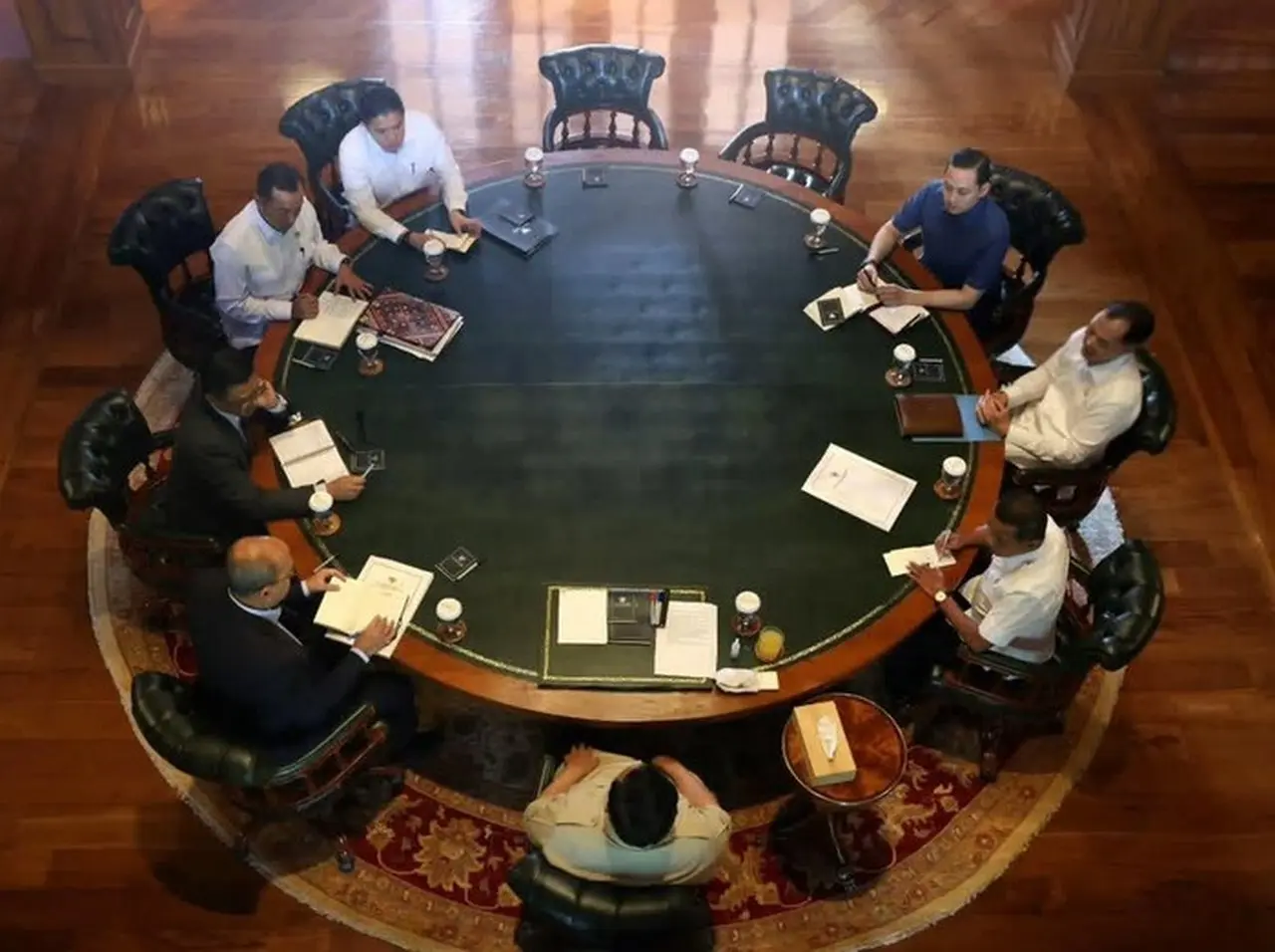 Prabowo Pimpin Rapat di Hambalang: Kampung Haji Makkah dan Pemulihan Bencana Sumatra Dibahas