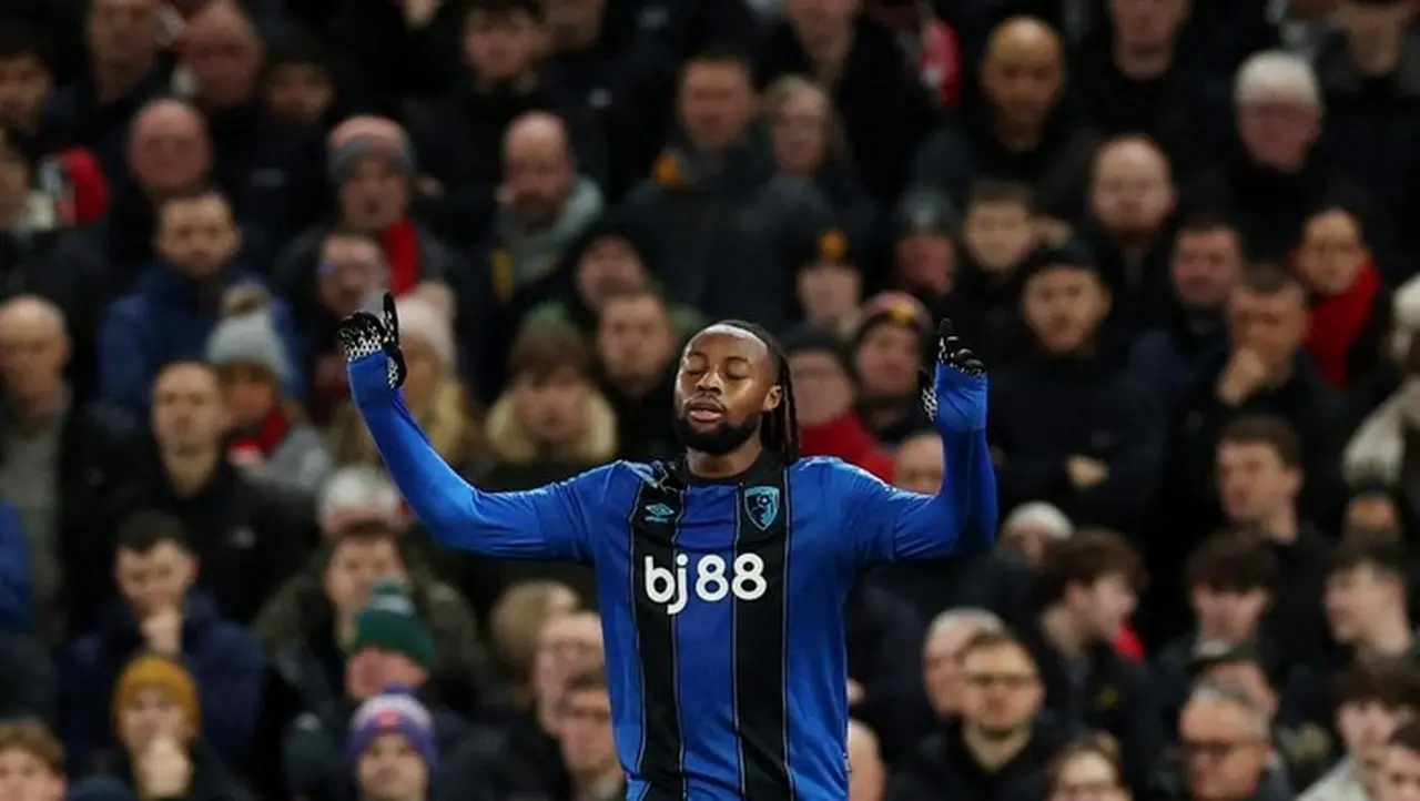 Antoine Semenyo Pilih Manchester City, Liverpool dan MU Gigit Jari Antoine Semenyo Pilih Manchester City, Liverpool dan MU Gigit Jari