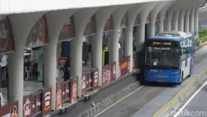 Pemprov DKI Jakarta Berikan ‘Bonus Akhir Tahun’ untuk Pekerja, Ini Rincian dan Syaratnya