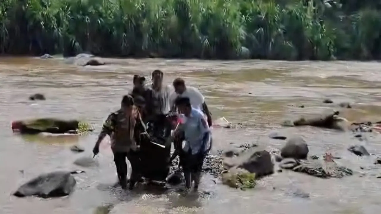 Jasad Tanpa Busana Mengapung di Sungai Cisadane Bogor, Identitas Masih Misterius