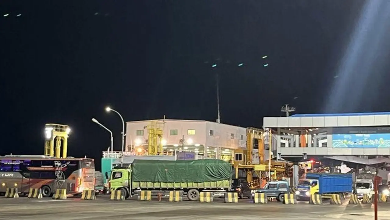 Lonjakan Arus Mudik Natal: 14 Ribu Penumpang Nyeberang ke Jawa dari Bakauheni