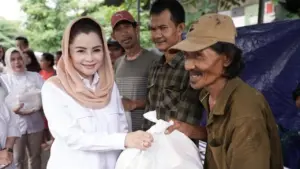 PP PIRA Rayakan Hari Ibu 2025 dengan Berbagi Sembako di Kolong Manggarai