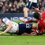 Micky van de Ven Bantah Sengaja Cedera Alexander Isak, Akui Sudah Minta Maaf