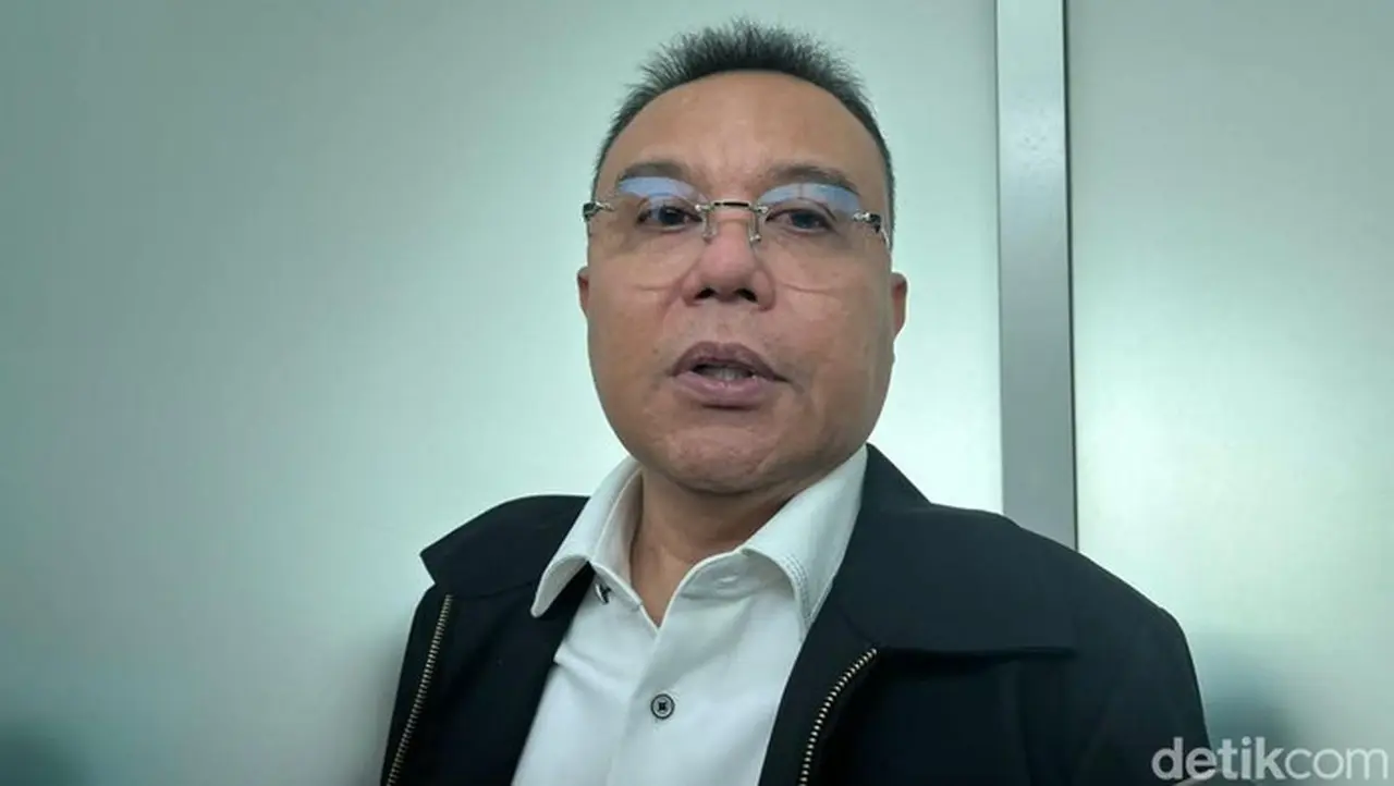 Waka DPR Sufmi Dasco Ahmad Ajak Fokus Tangani Bencana, Tunda Bahas Pilkada via DPRD Waka DPR Sufmi Dasco Ahmad Ajak Fokus Tangani Bencana, Tunda Bahas Pilkada via DPRD