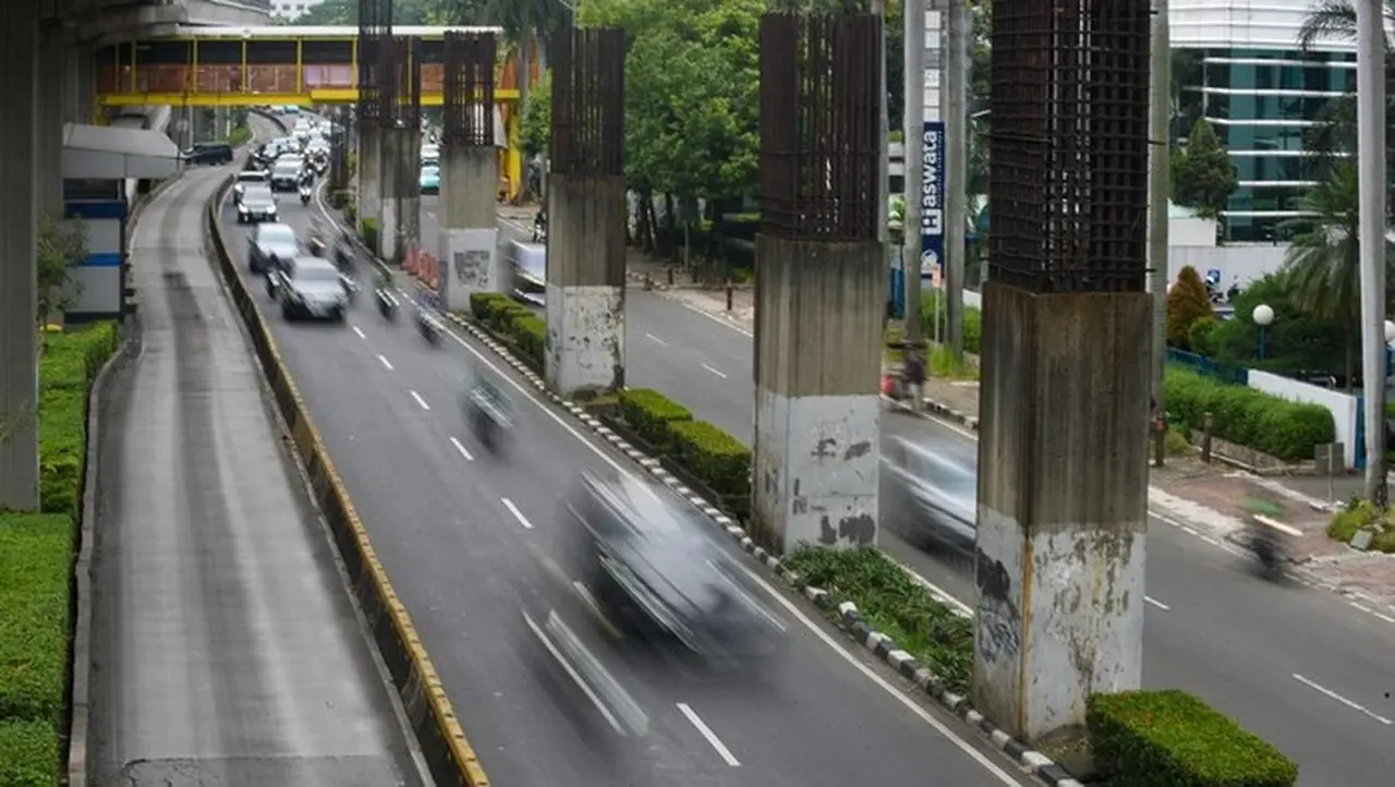 Pramono Anung Pastikan Tiang Monorel Mangkrak Dibongkar Pekan Depan Tanpa Tutup Jalan