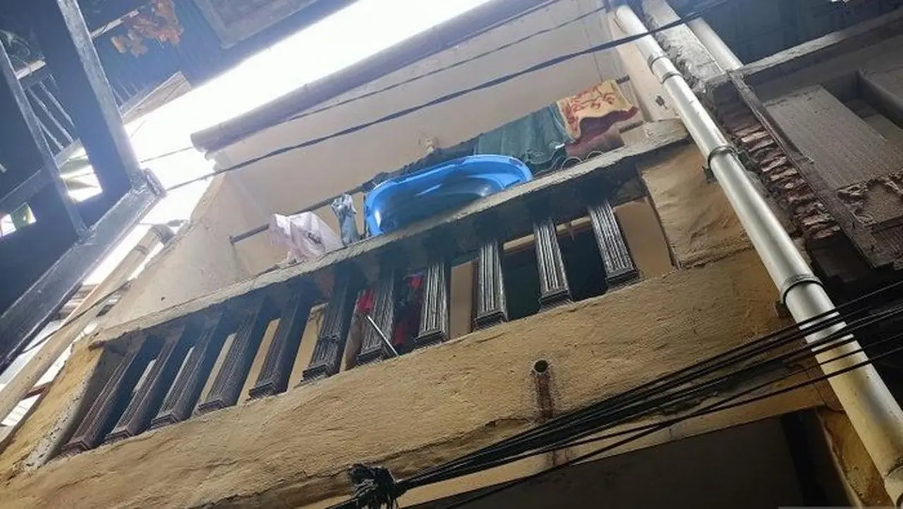 Balita Jatuh dari Lantai 2 Rumah di Jatinegara, Polisi Pastikan Pengawasan Ketat Meski Tak Dibawa ke Rumah Aman