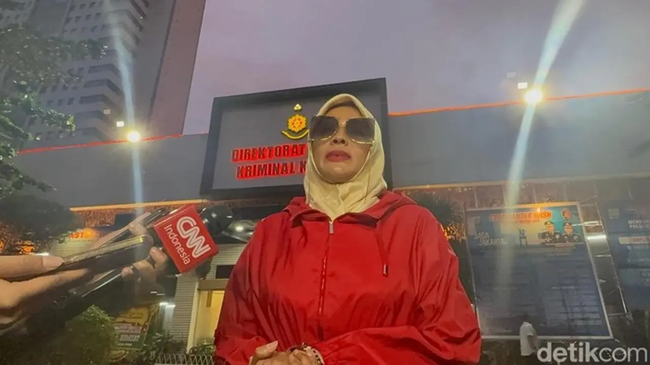 Dokter Detektif Kawal Pemeriksaan Richard Lee di Polda Metro Jaya sebagai Tersangka Dokter Detektif Kawal Pemeriksaan Richard Lee di Polda Metro Jaya sebagai Tersangka