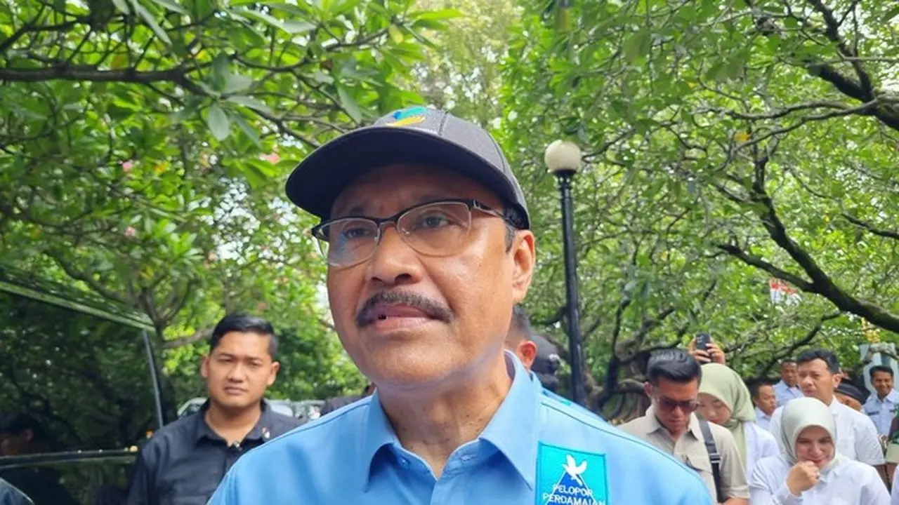 Mensos Gus Ipul: Program Makan Bergizi Gratis Lansia-Disabilitas Disetujui Presiden Prabowo