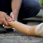 Pengendara Motor Tewas Mengenaskan Ditabrak KRL di Perlintasan Tanpa Palang Pintu Bogor