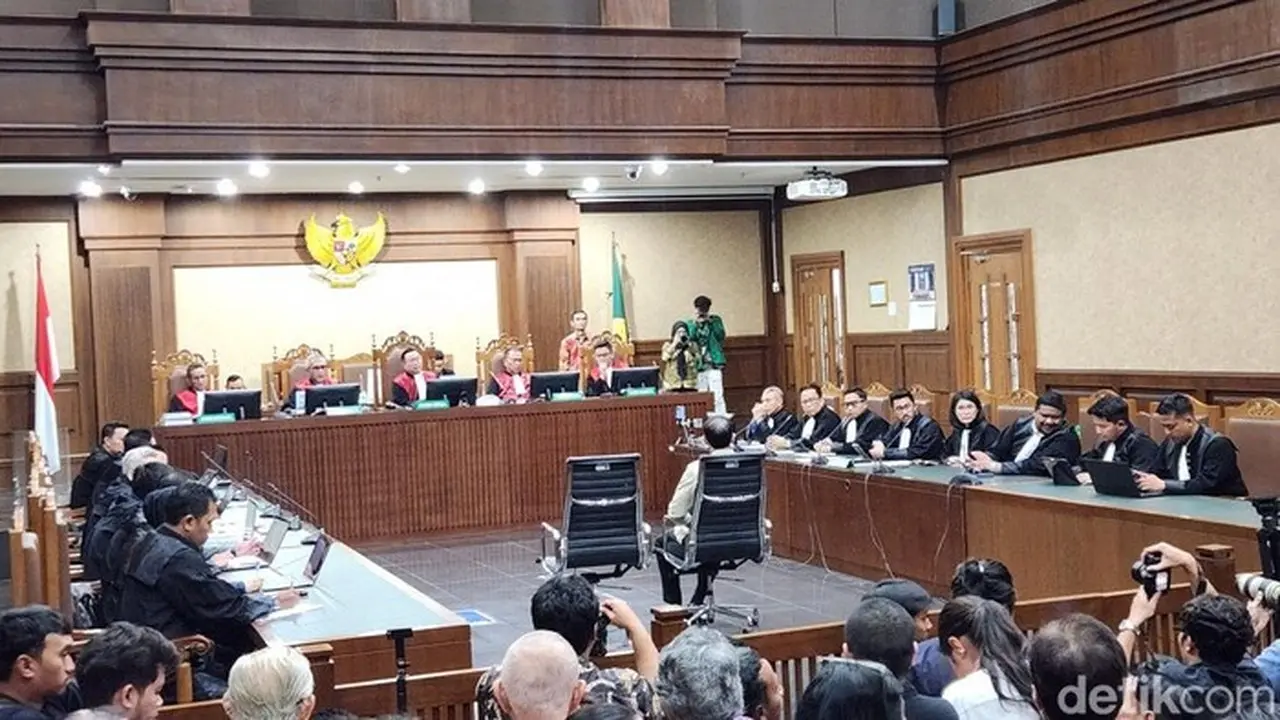 Jaksa Minta Nadiem Makarim Tak Giring Opini, Sebut Penasihat Hukum Panik Jaksa Minta Nadiem Makarim Tak Giring Opini, Sebut Penasihat Hukum Panik