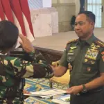 Panglima TNI Beri Kenaikan Pangkat Luar Biasa kepada Atlet Taekwondo Alfi Kusuma