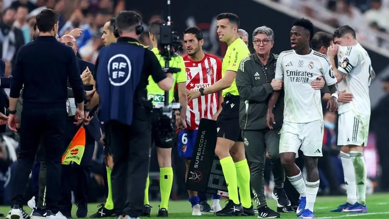 Cekcok Vinicius Junior dan Diego Simeone Warnai Kemenangan Real Madrid atas Atletico di Piala Super Spanyol